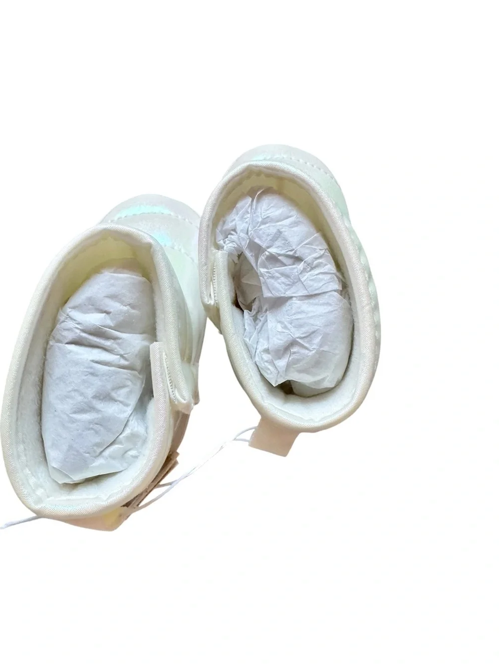 NEW Old Navy Baby Girl 3-6 Months White Iridescent Soft Snow Booties